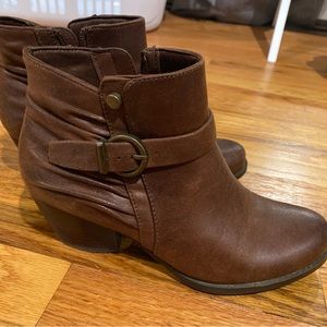Women’s brown booties